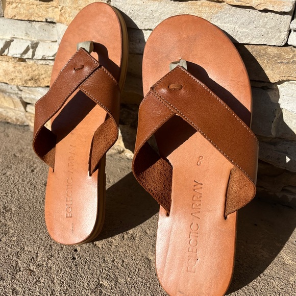 Eclectic Array Leather Rivet Sandals Size 10.5/11 - Picture 12 of 12